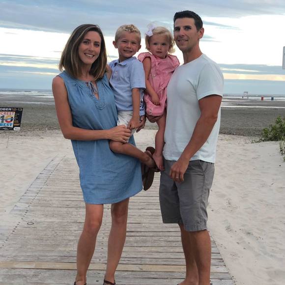 Meet your Posher, Rachel - Picture 1 of 1